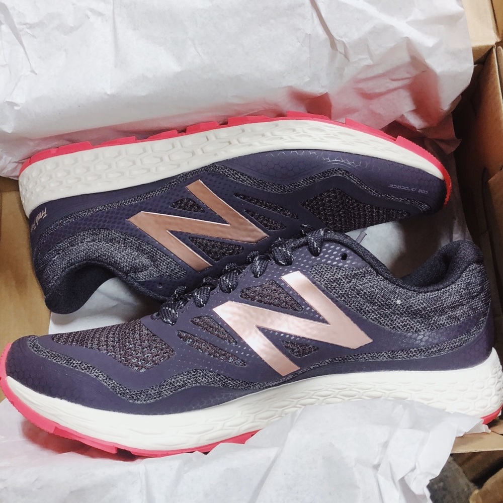 NWT✨ Women’s New Balance Fresh Foam Gobi Shoes